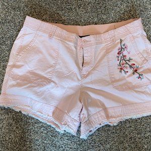 Lane Bryant pink embroidered floral shorts size 20